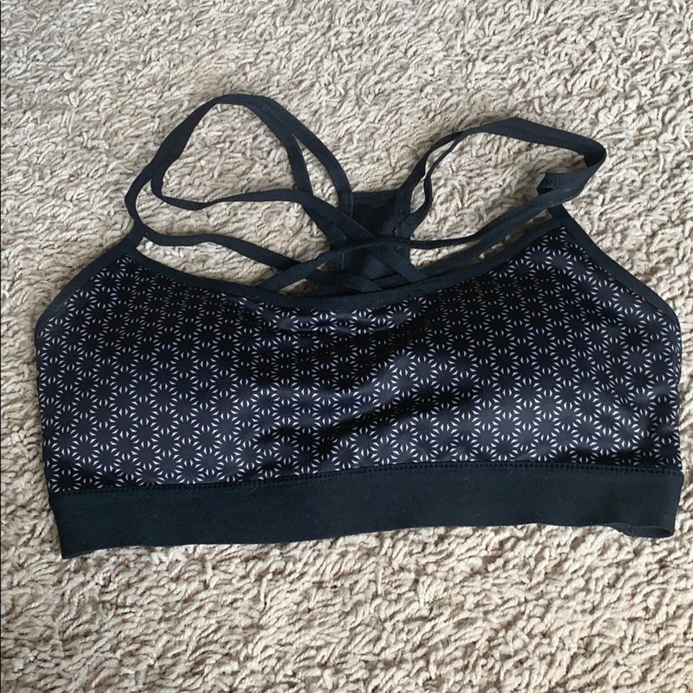Sports bra